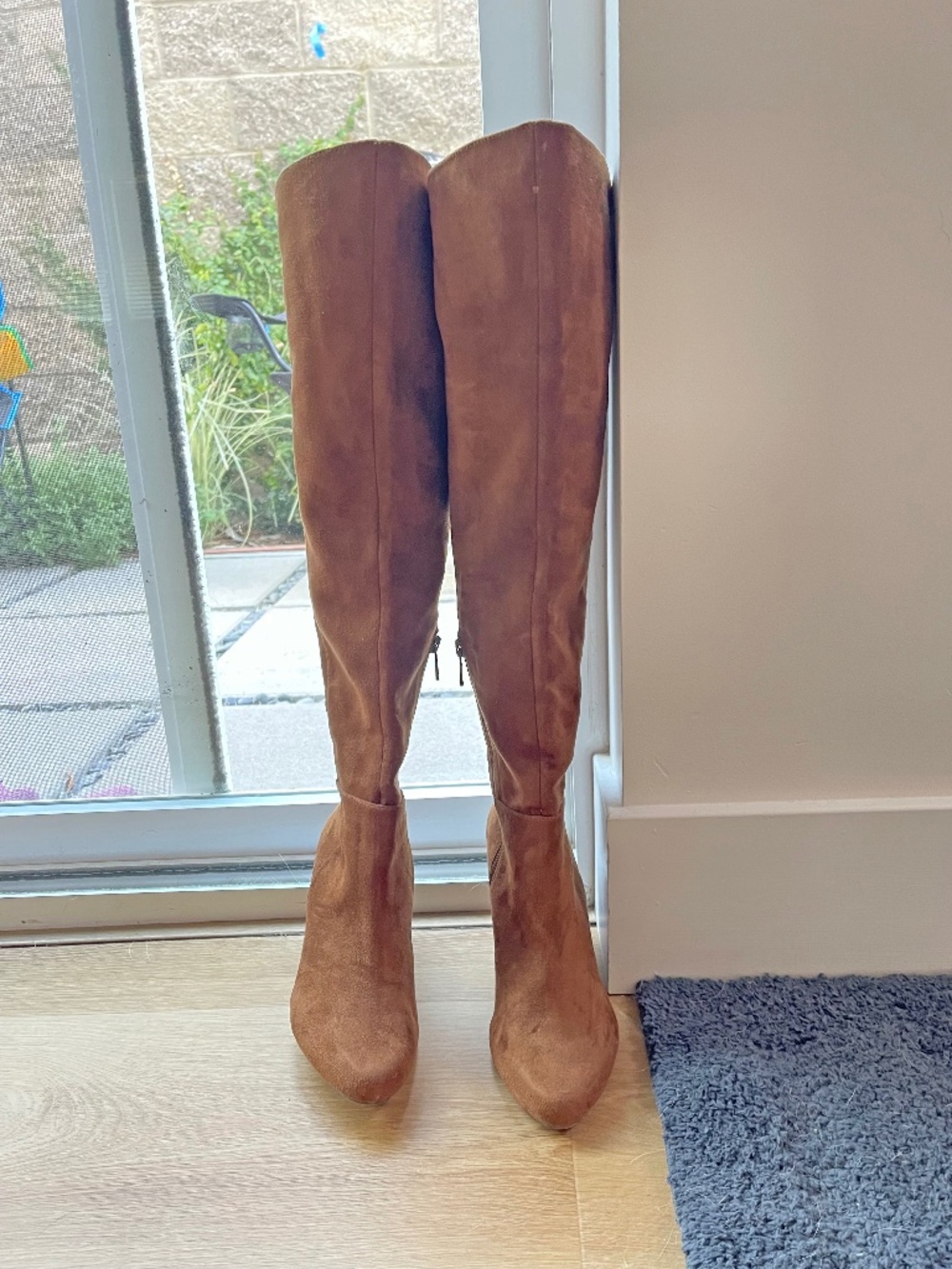 Jessica Simpson JSRoyle Taupe Suede Over Knee Platform Wedge Boots 7M